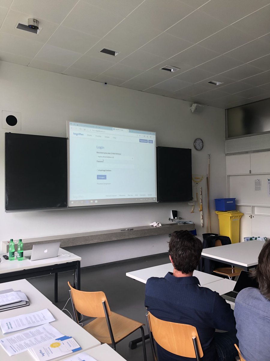 Ein grosses Dankeschön an alle Workshop-TeilnehmerInnen. 🎉 Uns hat‘s Spass gemacht und wir hoffen, dass wir euch unser Lehrmittel und die Vision dahinter näherbringen konnten.