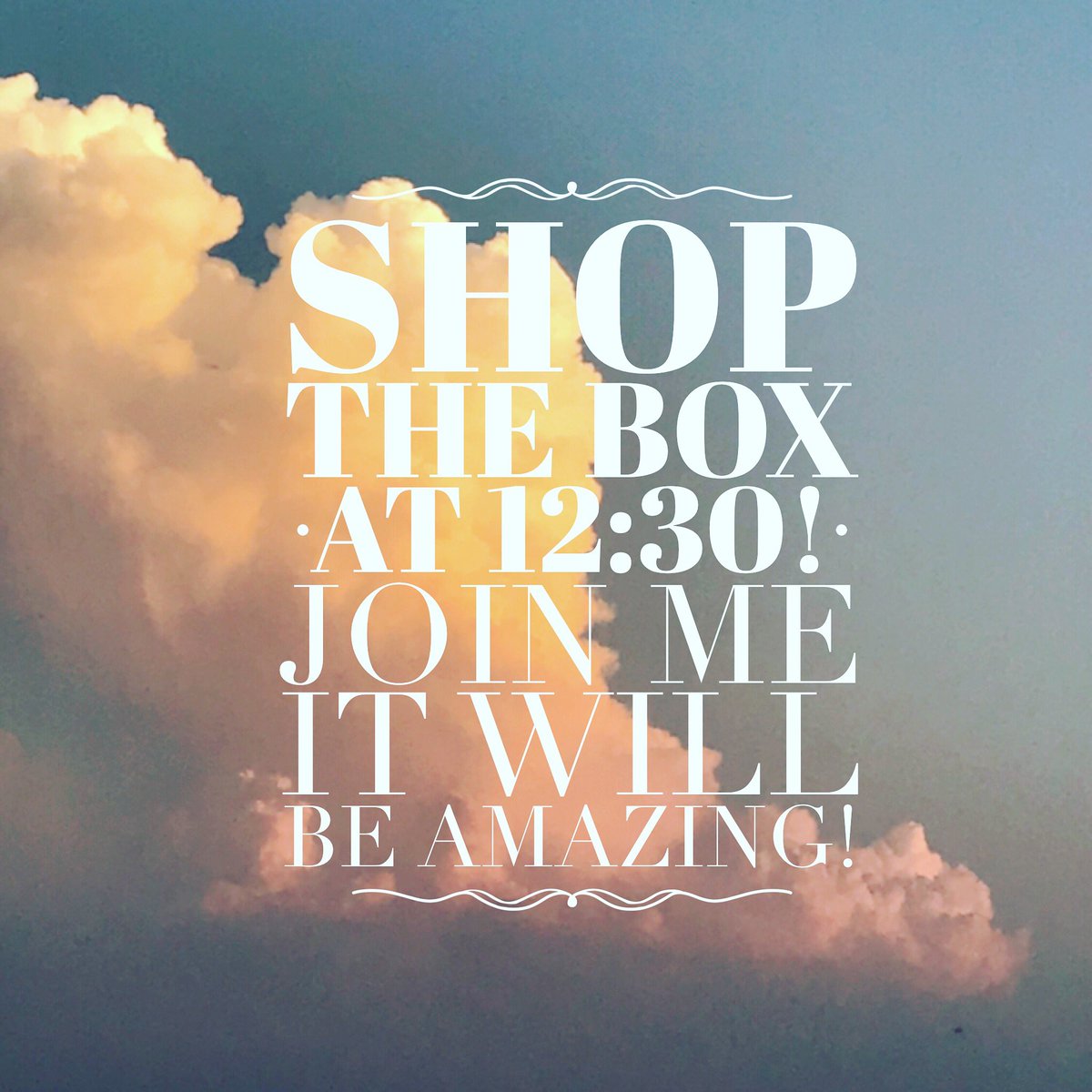 LuLaRoeLauraDeG's tweet photo. How was your holiday? Join me today for amazing new stuff! #shopwithlaurad #LuLaRoe #shopthebox #momlife #ThursdayMotivation https://t.co/mEIj7cronr