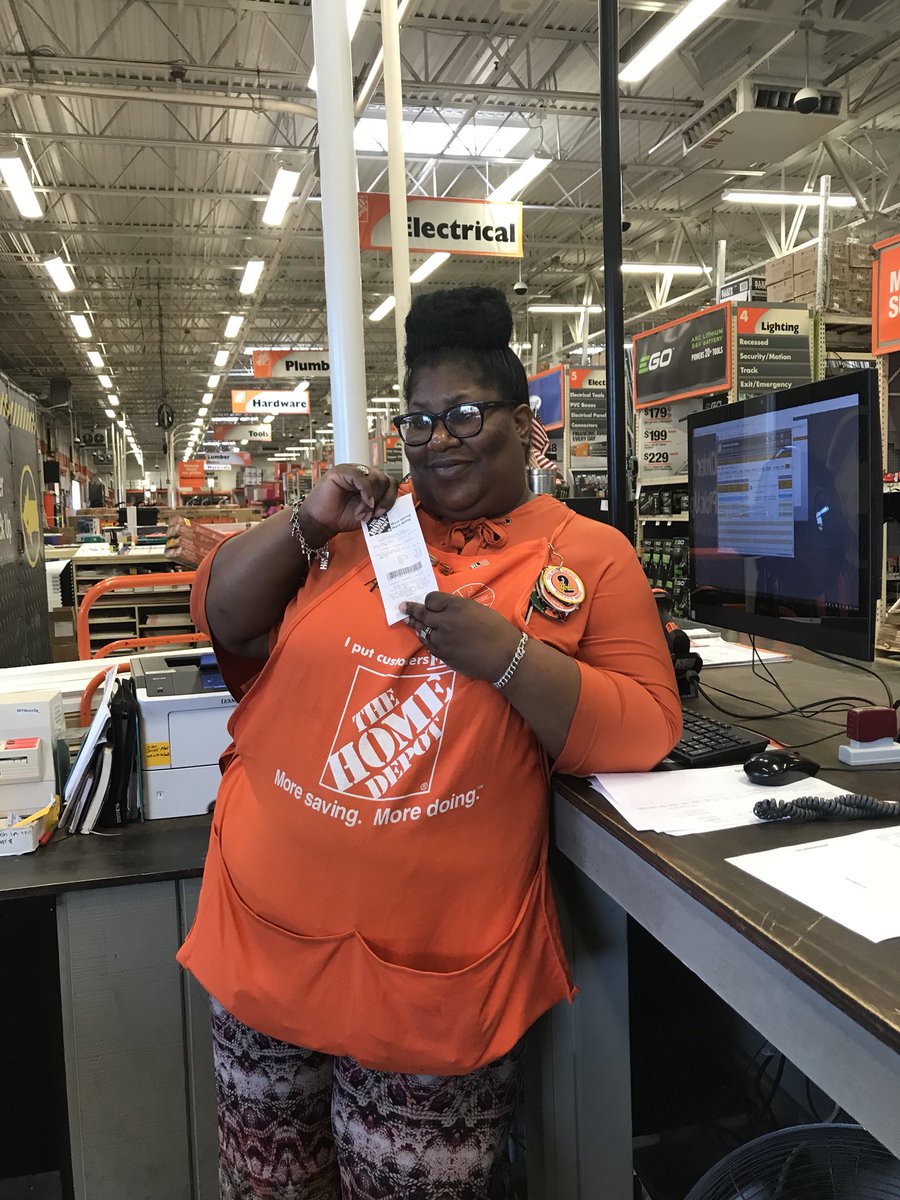 tinamariedunn's tweet photo. Andrea and Kinslie $152 recovery ! Team work https://t.co/SvY7E6BwjY