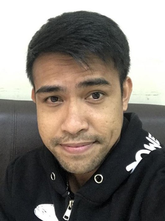 Adek ini manis yah..😊
#TerimakasihFildan