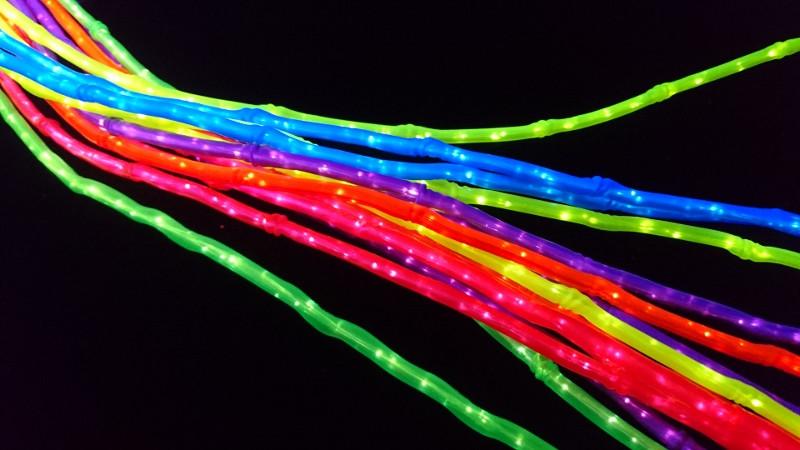 Sensory_In_Play's tweet photo. From Bubble Tubes to Fibre Optic lights and from chews/fidgets to fibre optic carpets, Sensory in Play sell a wide variety of sensory products perfect for use within sensory rooms! https://t.co/yvsLB4oUtE #sensory #fidgets #Autism https://t.co/ZOdNrwbDkv