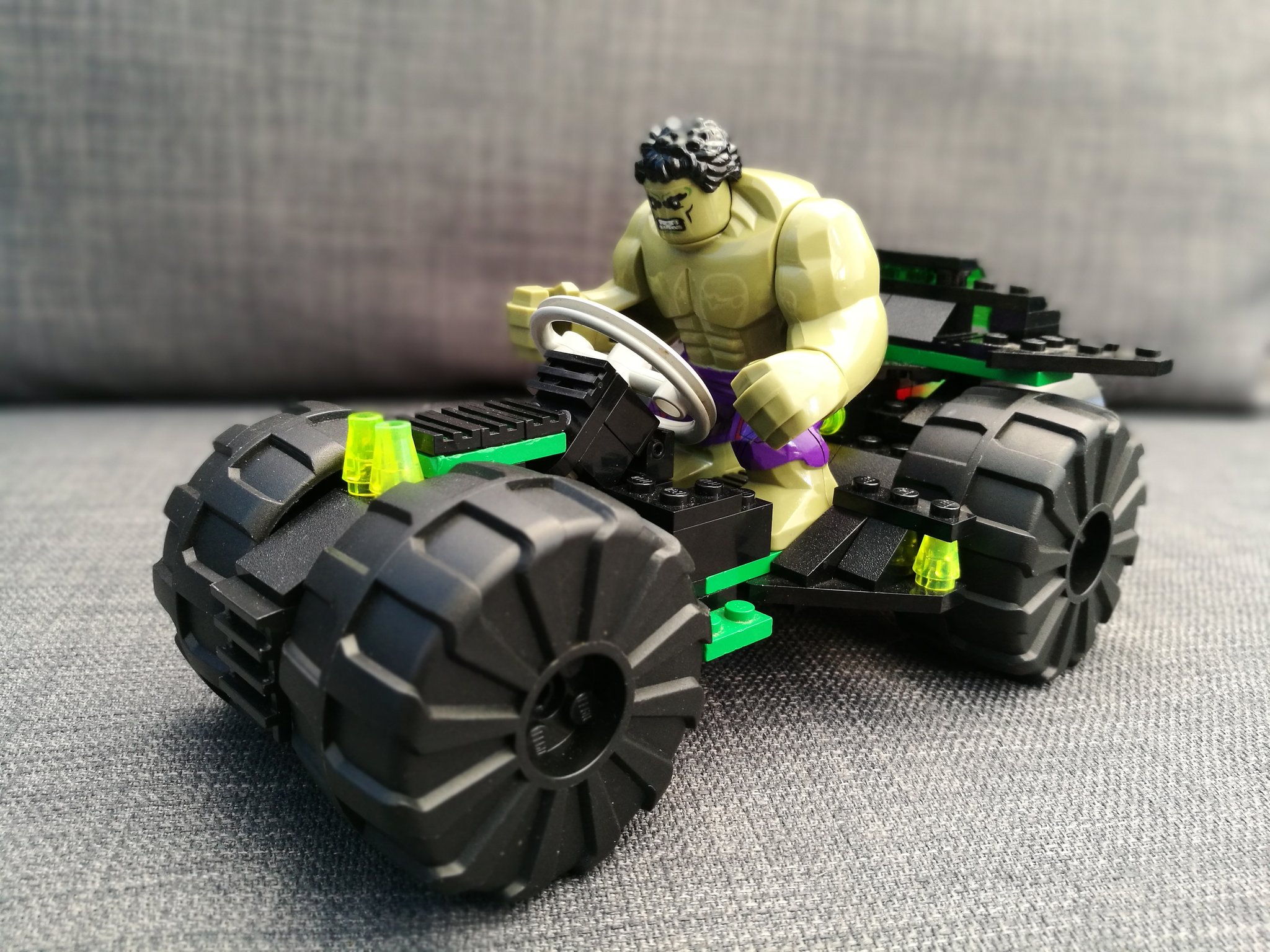 Lego hulk car hotsell