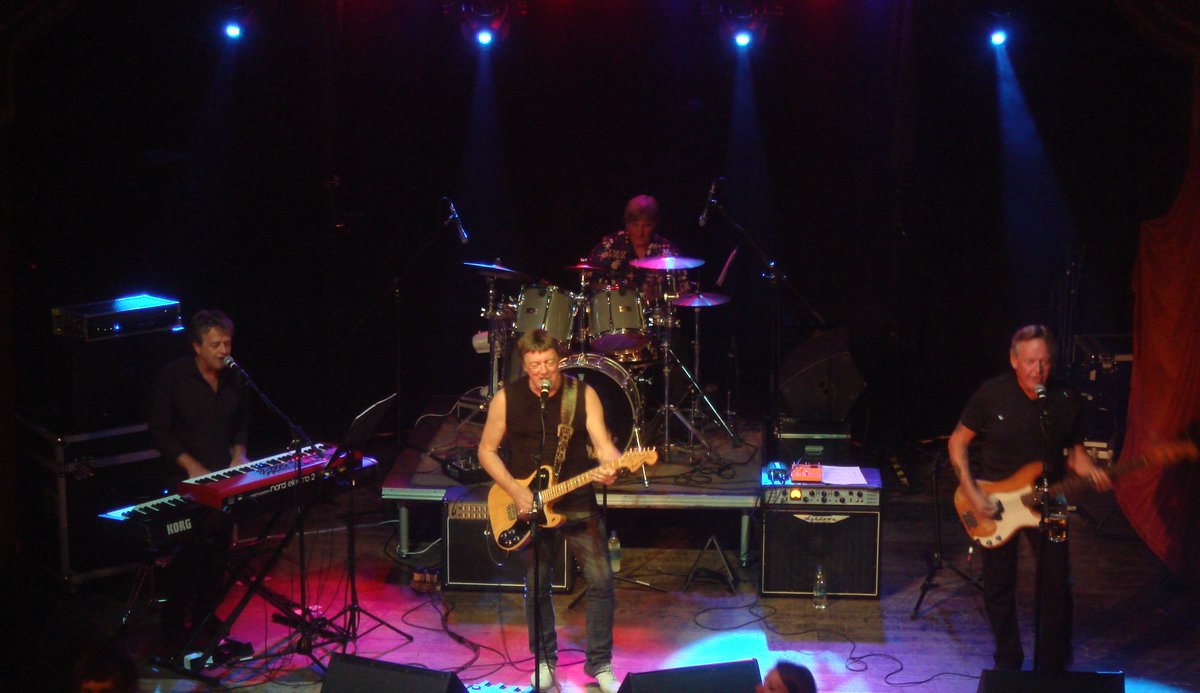 ThePlatformLCC's tweet image. Tomorrow night, the @KastOffKinks return to @ThePlatformLCC #Morecambe, featuring former members of the legendary band, performing all the hits from 'You Really Got Me' to 'Waterloo Sunset' and many more!

Tickets on sale at lancaster.gov.uk/kast-off-kinks