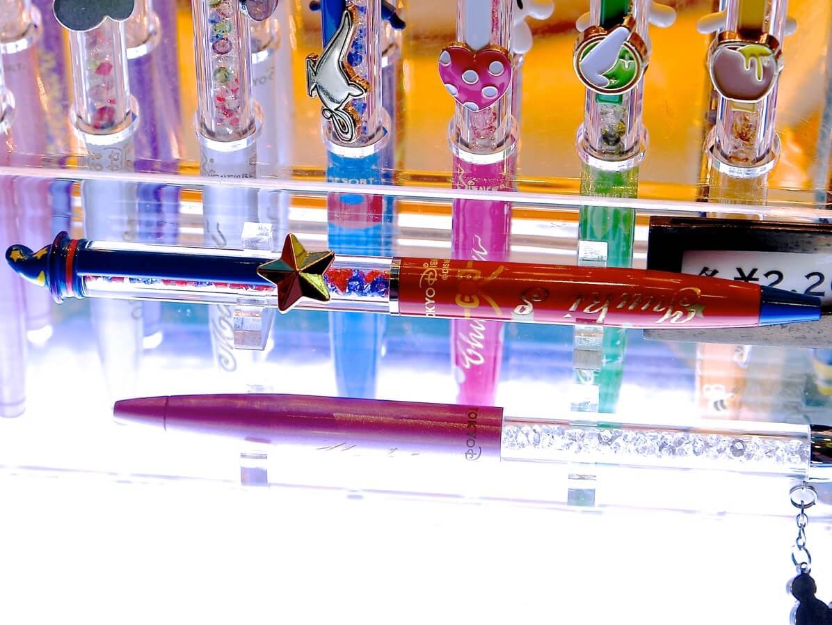 Mezzomikiのディズニーブログ 東京ディズニーランド 名入れキャラクターボールペン プーさんのボールペン再販中 詳しくは T Co C6apcektnr T Co 5x7fbih1nw Twitter