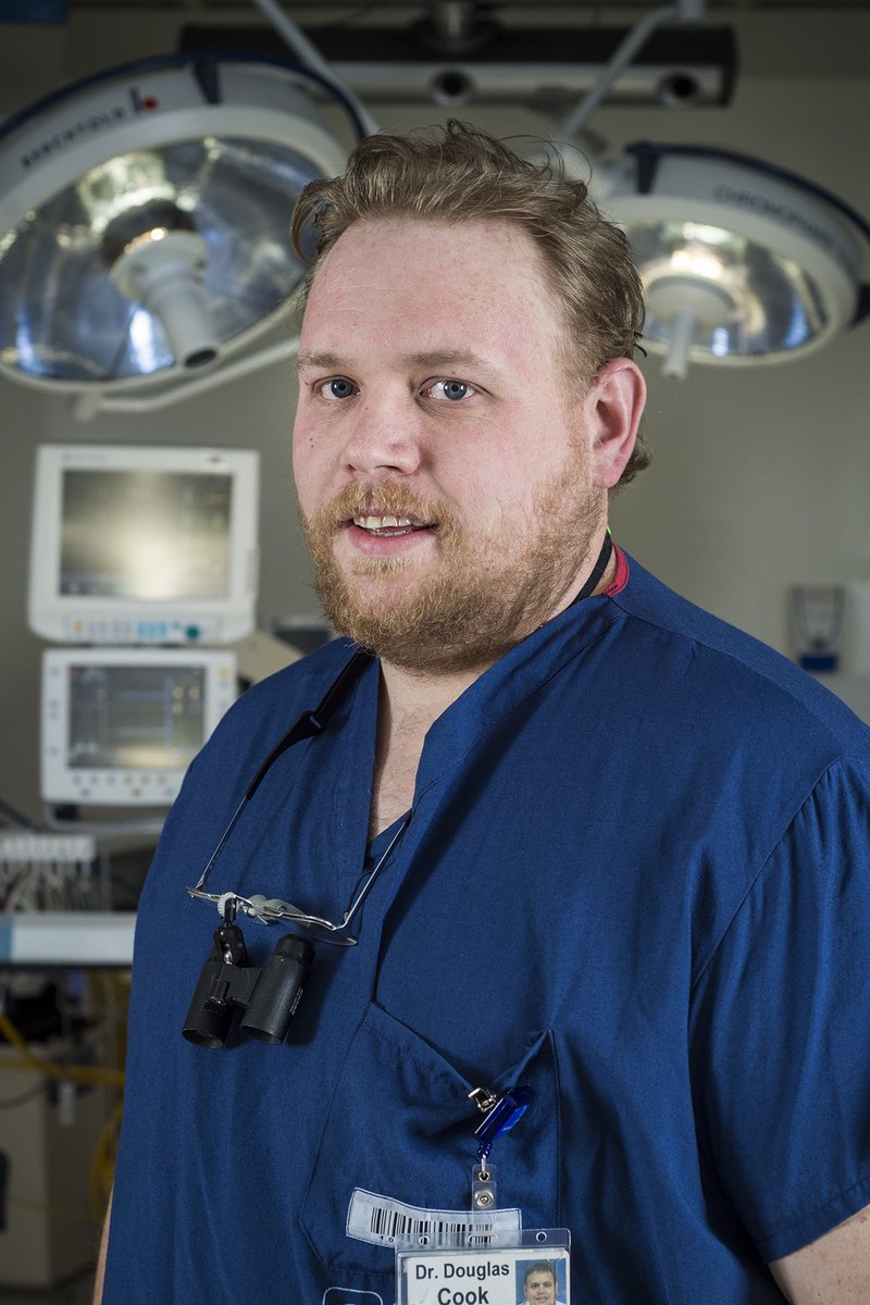 Congrats to Neurosurgeon Dr. DJ Cook who has been named one of Canada's Top 40 Under 40. He was chosen for his work in developing minimally invasive surgical procedures &amp; for his research to improve recovery for #stroke patients. #CAN40under40 READ MORE: kgh.on.ca/kghconnect/new…