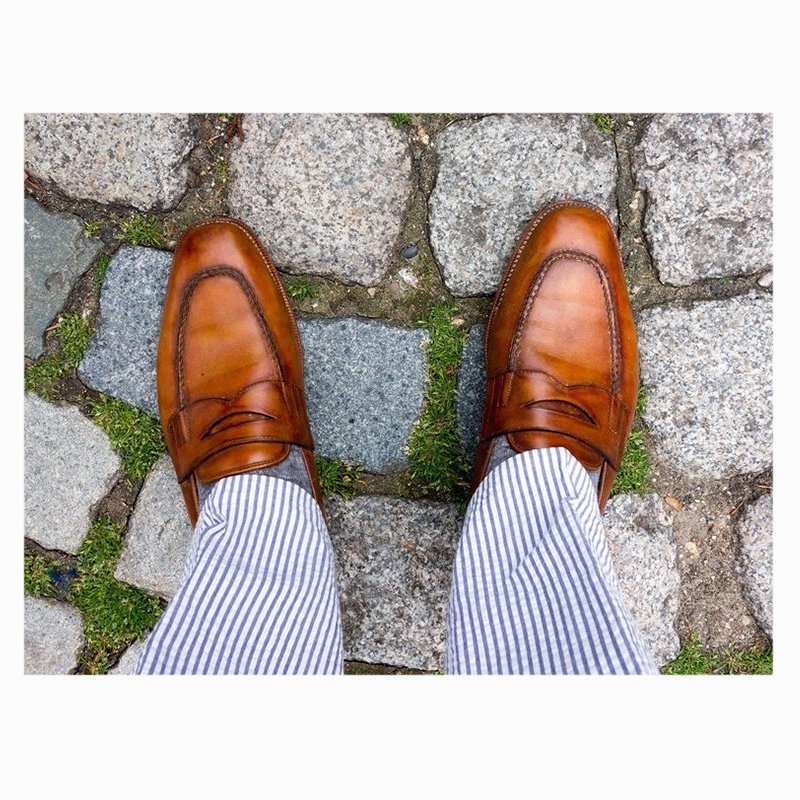 "It’s finally time to don that seersucker suit and bound out your door whilst whistling Frank Sinatra’s 'Spring Is Here.' Well, maybe not just yet."
We broke down the key to transitional summer style for the guys. Read more on #Withal. goo.gl/2Y6Wxm