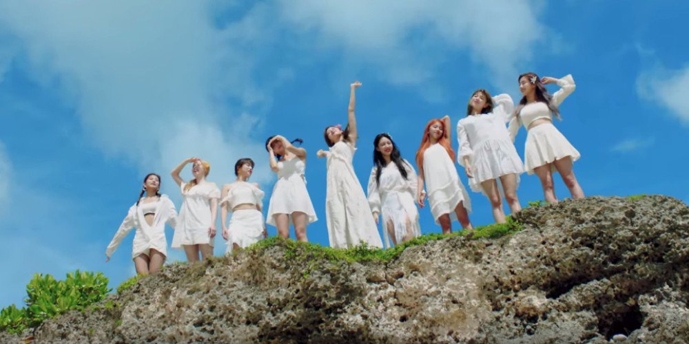 Allkpop Twice Show Off Their Cheerful Moves In Dance The Night Away Mv Teaser Dance Ver T Co Mkdlaptxhr T Co Fjco2kgvf6 Twitter