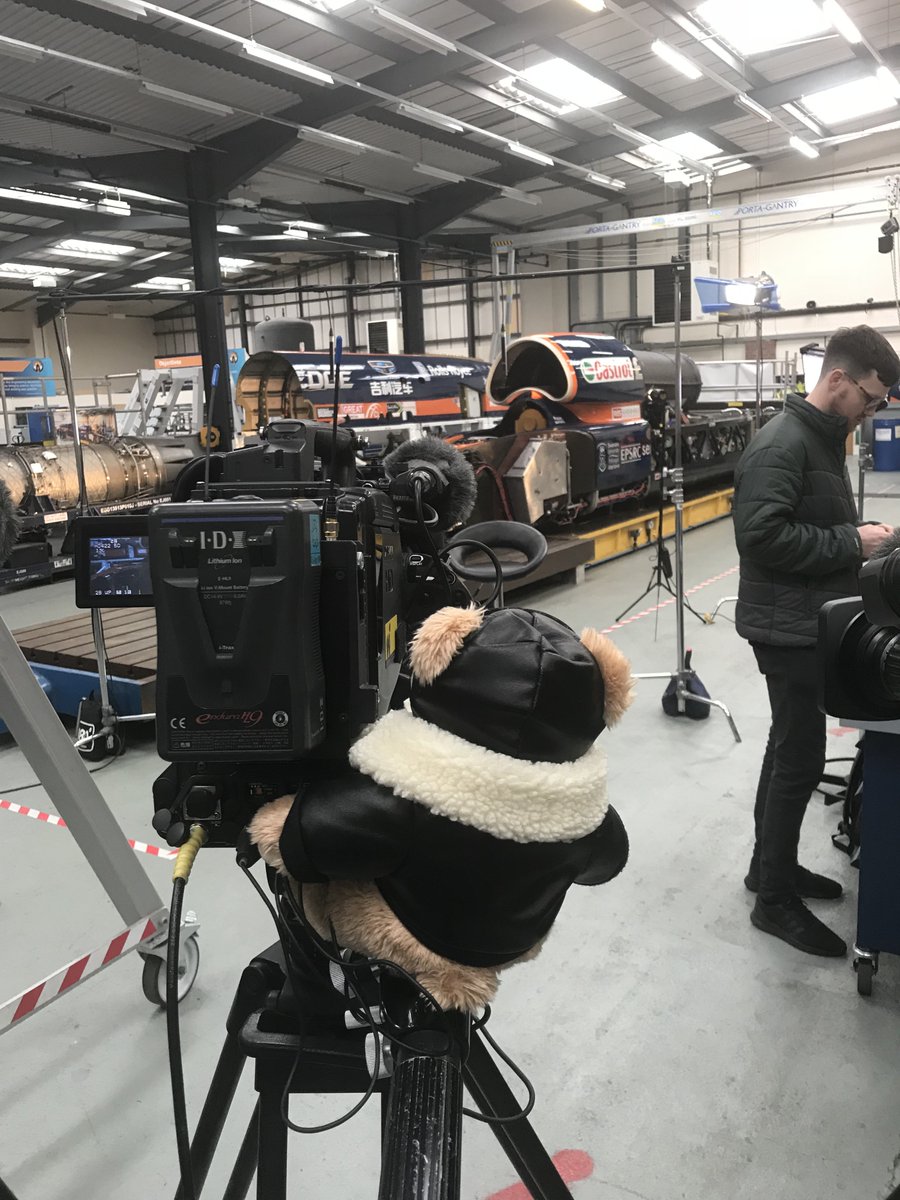 BefrienderBear's tweet image. 😎SPEED: After the amazing #RaceForTheLine at @RAFWittering1 last week see my recent experience with the #worldsfastestman Andy Green @BLOODHOUND_SSC. What a cool car - aiming at 1000mph - with jet engine PLUS rocket pack, then airbrakes &amp;amp; parachutes to slow down!
