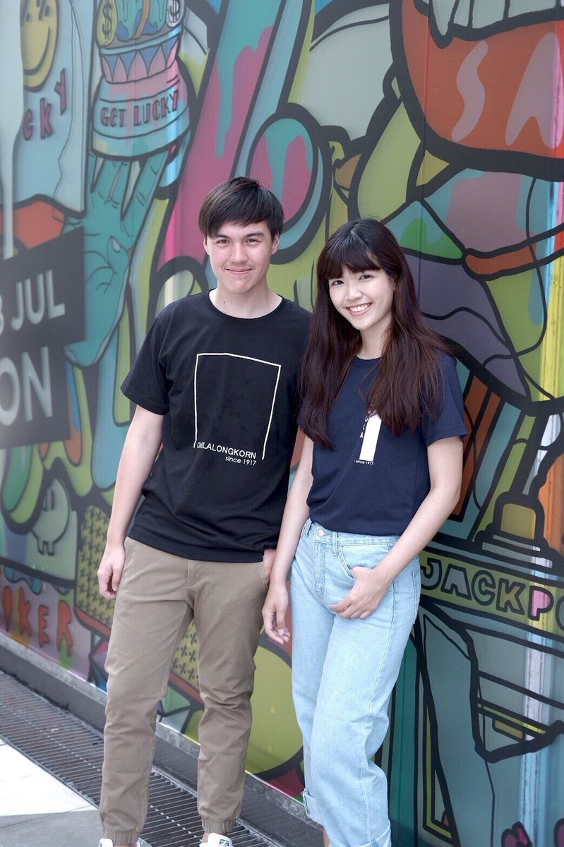 1917Store's tweet photo. ยินดีกับน้องๆ #teamchula ทุกคนด้วยนะค้าาา เสื้อยืดฬสวยๆใส่ไปเฟิสเดท ตัวละ220บาท ซื้อ2ตัวลดเหลือ400บาทเท่านั้นค่าาาา รีบๆสั่งกันเข้ามาเลยนะค้าาา #dek61 #ทีมจุฬา #ChulaCuteBoy #CUFirstDate61 https://t.co/TFh0R7q6K7