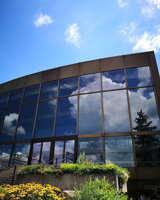 via instagram.com/p/Bk2tHv9A2a0/: