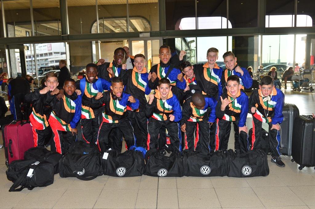 YesWeCrann's tweet photo. A group of young South African footballers flew to Berlin last month, where they beat #ESP and drew with #GER and #FRA... They ended up coming sixth! https://t.co/YsPOvhLrrt #VWJuniorMastersSA #ad 🇿🇦⚽️🇩🇪 https://t.co/GfNy2YNs76