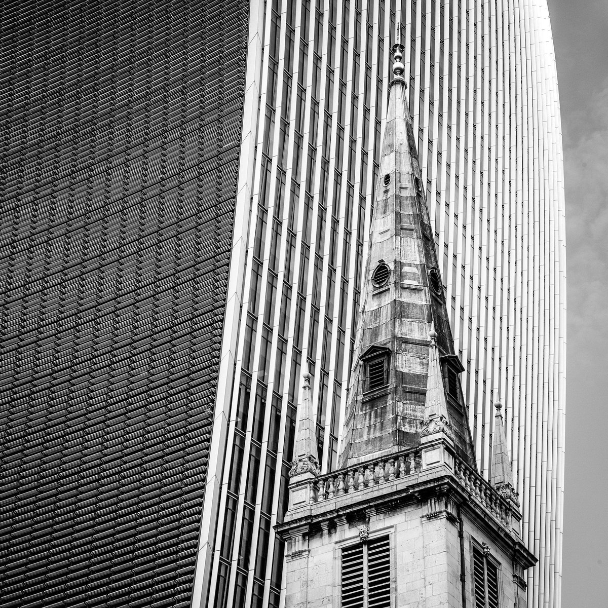 366daysofphotos's tweet image. The City. London. #walkietalkie #20fenchurchstreet

#london #architecture #contemporaryphotography #natgeoyourshot #natgeocreative #natgeo_lovers #bbctravel #photojournalist #photojournalism #reportagespotlight #reportage #nationalgeographic #street_vision #street_life