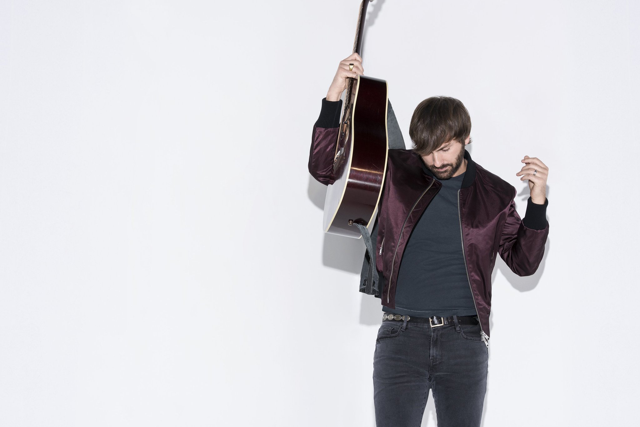 To join us in wishing Dave Haywood a very happy birthday! 