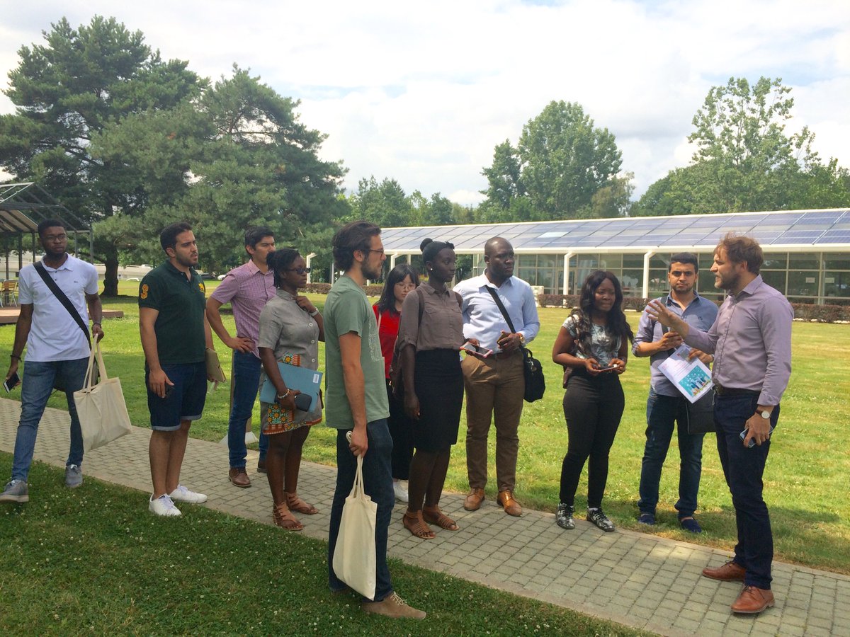 estp_officiel's tweet photo. [#SummerSchool 2018]   Today, our students visited @Bouygues_C ‘s headoffice, #Challenger : The building makes use of the site’s natural resources to produce the #GreenEnergy it requires to operate - #SmartCities #Engineering #Architecture @epf_ingenieurs https://t.co/8Bpyzhvs7K