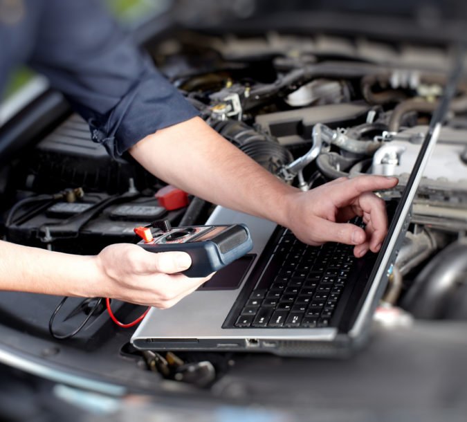 AxessGroupe's tweet image. Depuis plus de 25 ans, Axess OnLine accompagne les groupes et concessions #automobiles dans la gestion de leur #SystemeInformation ! buff.ly/2Ga1Dpo