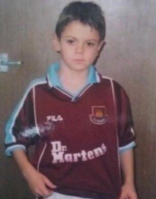 View image on Twitter