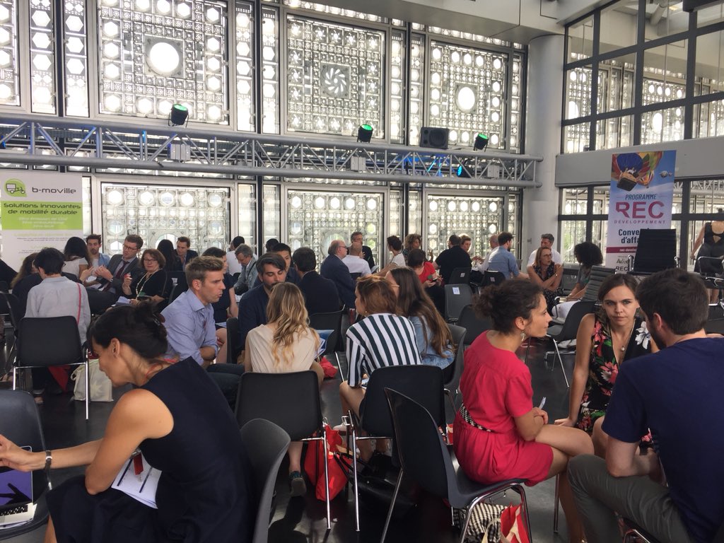 Rec_Innovation's tweet photo. #conventionRECDEV
Plus de 2 heures de rencontres qualifiées et personnalisées pour offrir aux entrepreneurs lauréats encore plus d’opportunités d’affaires ! @iledefrance @AFEcreation #RECDeveloppement https://t.co/rdFjGPvEJS