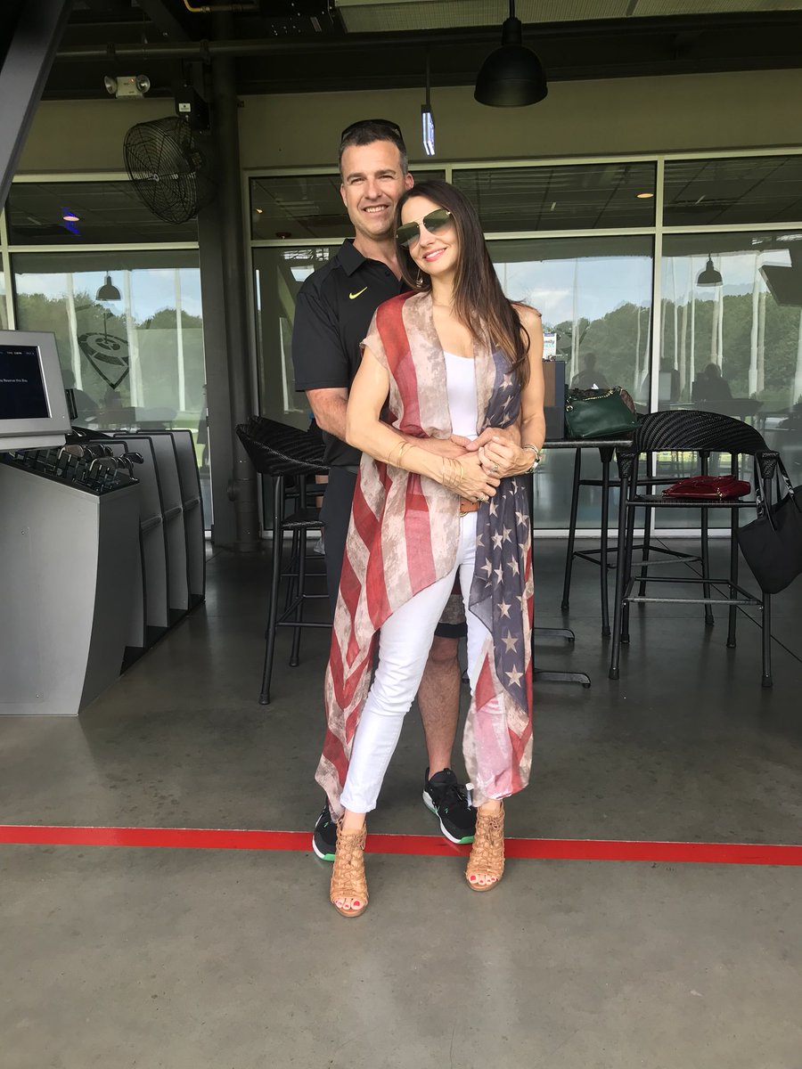 Who is Mario Cristobal's Wife, Jessica Cristobal?
