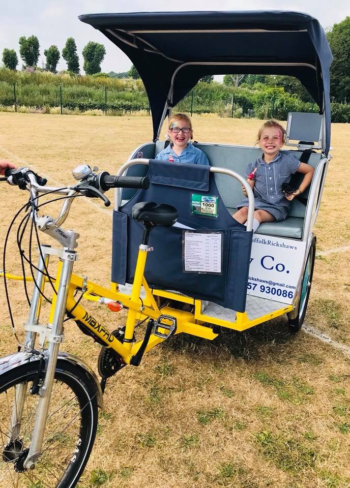 Shoutout to <a href="/SuffolkRickshaw/">The Suffolk Rickshaw Company</a> A big hit with the kids today <a href="/LangerPrimary/">Langer Primary</a> school fete! 🙌🏻