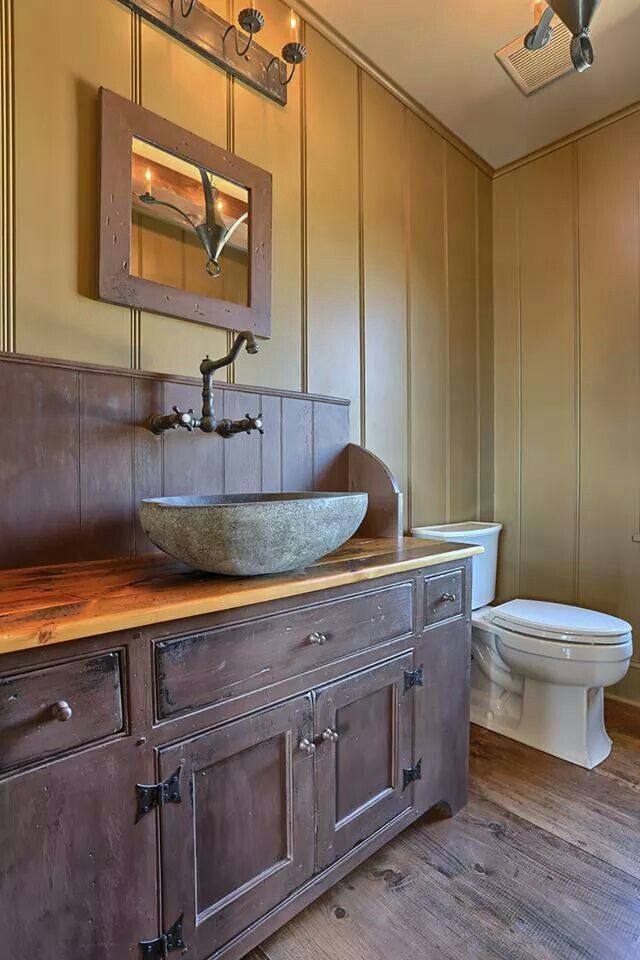 For today’s #ThrowbackThursday we’re inspired by yesterday’s holiday. We are loving these stunning #colonial inspired bathrooms that pay homage to the classic looks of our country’s past. Would you like something like this in your home? #FourthofJuly