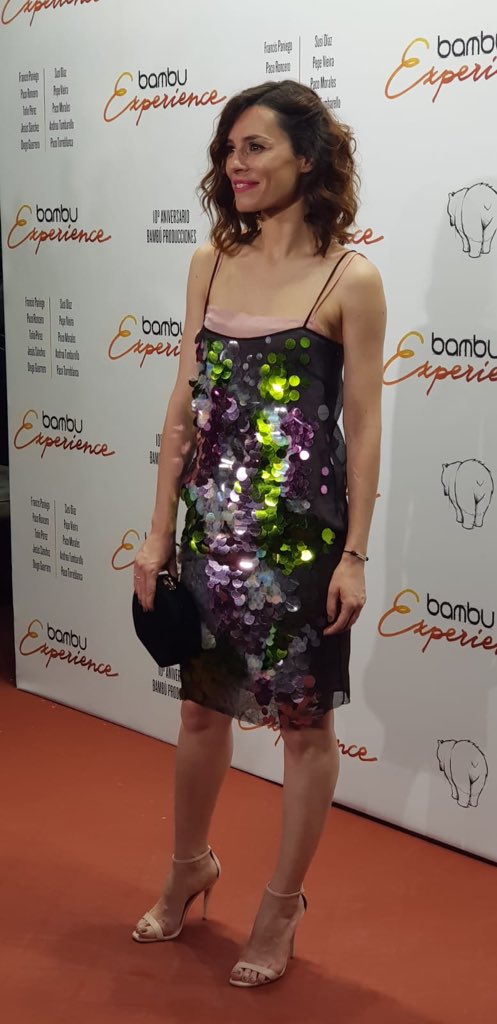 Mujerhoy's tweet photo. Es una noche de estrellas en #BambuExperience @BambuProdu #10Aniversario https://t.co/YRnElWqqdU