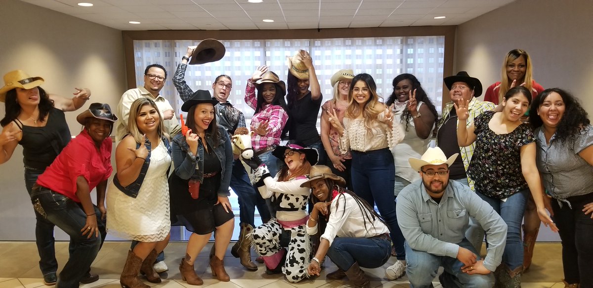 TBT to WesternDay ! Our FUNDAY for MAY !
#TMXFamily #TMX #giddyup