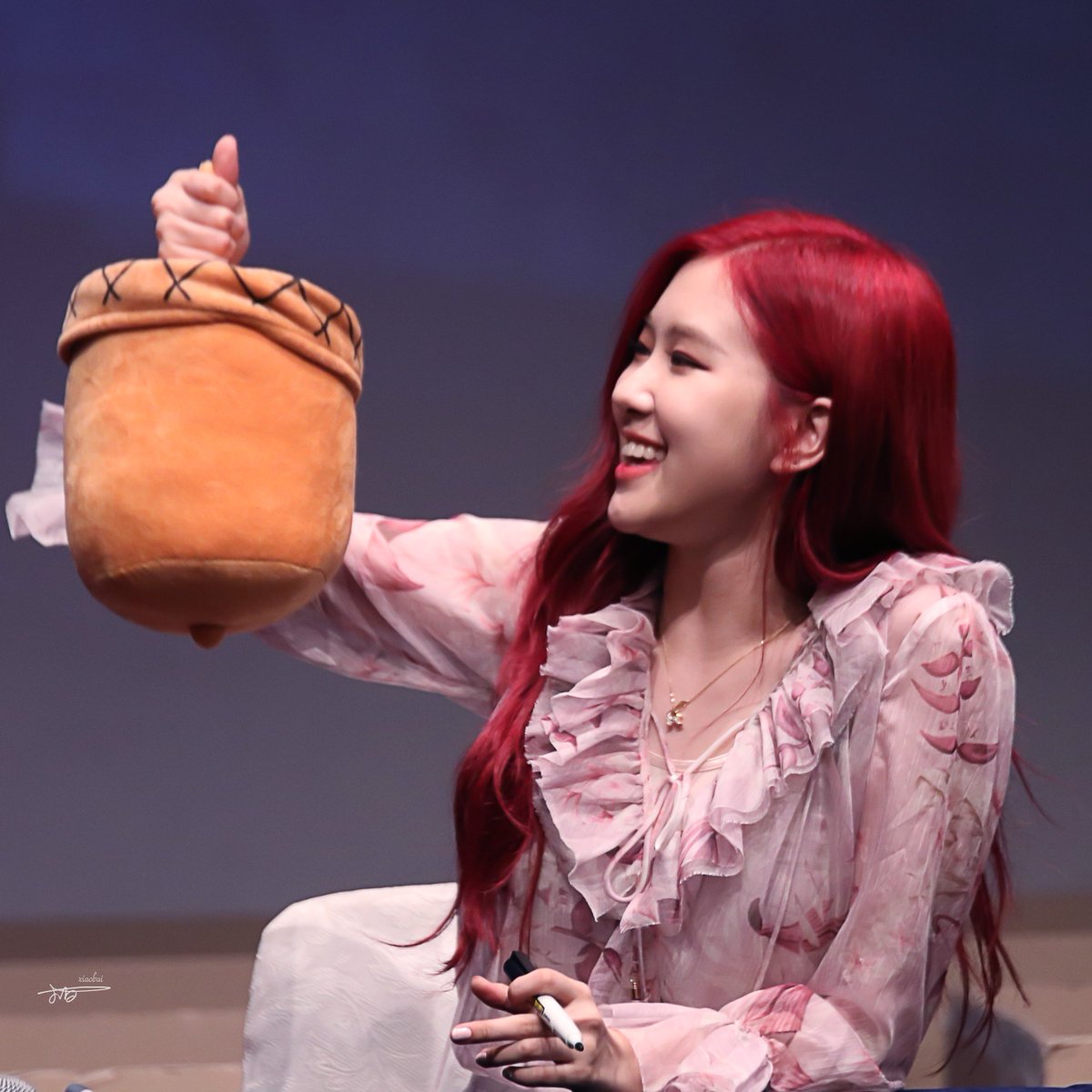 xiaobaii_'s tweet image. 180701신촌 사인회 #BLACKPINK #블랙핑크 #ROSE #로제