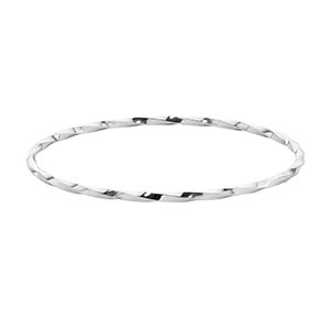 TheLittleJewel1's tweet photo. Summer Sale- 30% off all Silver Jewelry.  Come see our new inventory Online or in our store on the Pearl Street Mall in Boulder.  Sale ends July 31st. https://t.co/kmzcraLupq https://t.co/ZbsrA2gEYL
