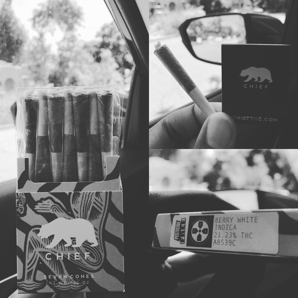 DeTorrin's tweet photo. Started the morning off with these #indica joints by Chief THC. 
Immediate thoughts are the psychoactive properties are not very strong with these. You will be calmer but not overly so, like some other stronger indicas.
#lecibiadetorrín 
📷: @lecibiadetorrin 
.
.
.
#cannasseur https://t.co/maWpLYZOLN