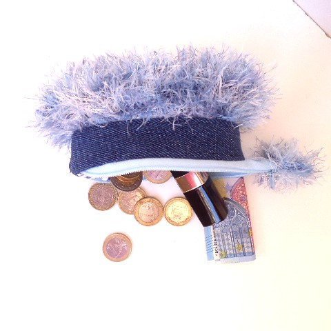 helenovens3's tweet photo. Quirky denim coin purse, Ear bud purse, https://t.co/oLjQFxwD9h #bagsandpurses #knittedpurse #bluepurse https://t.co/kxvP2BIdCG