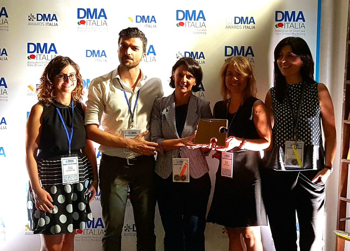 Inthera_Tweet's tweet photo. Vittoria! Con il progetto Assistenza Casa, #Inthera si è aggiudicata l'Award @DMAitalia per la categoria "Business Products and Services". Una grande soddisfazione per tutto il team! #dmaawards18 https://t.co/4TD0grkxXR