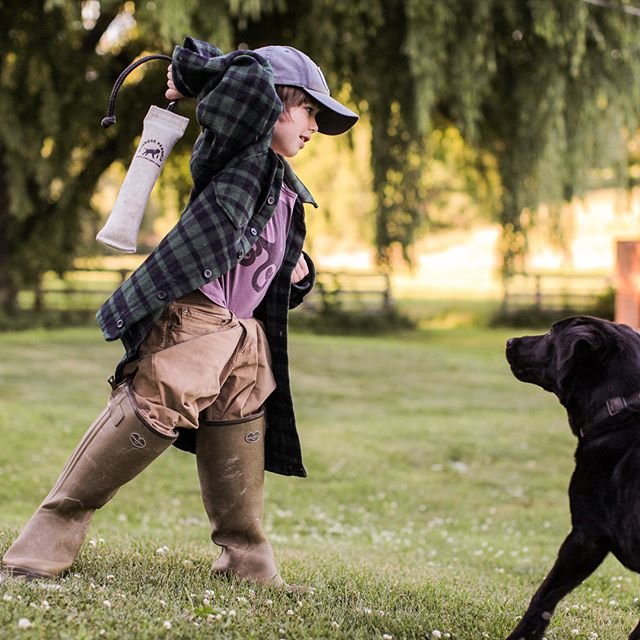 LeChameau1927's tweet photo. Dog training day wearing dad's Chasseurs! #LeChameau #Chasseur #dogtraining #outdoors 📸 @johnfrasercarp https://t.co/VXgE6Lv2Rl