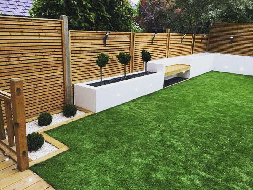 Selectgrass's tweet image. ‘Bespoke Landscapes’ used Select Grass to revamp this garden 🌿 #landscaper #landscapers #landscaping #trade #supplier #residential #commercial #artificialgrass #artificialturf #garden #gardeninspiration #gardening