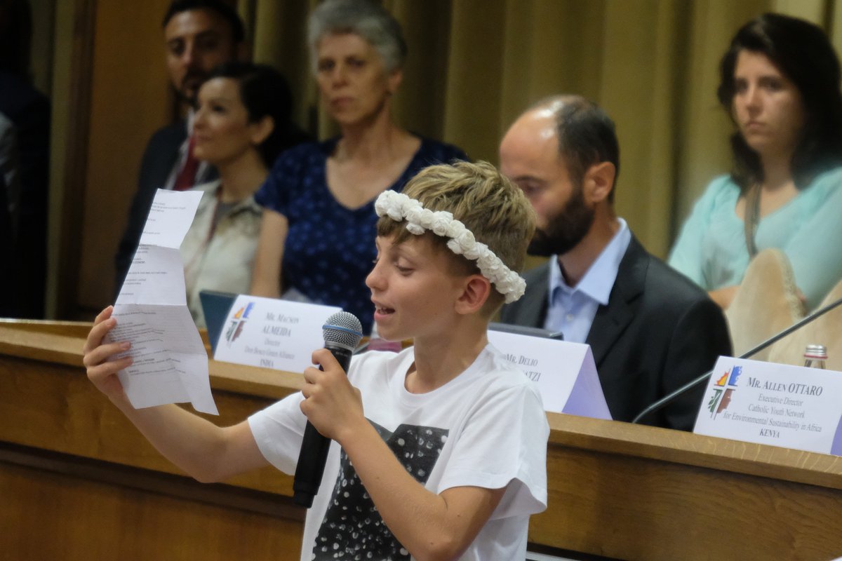 LaudatoSiMvmt's tweet image. Children's Ceremony at the @VaticanIHD's #LaudatoSi18 Conference in Rome.

These young men and women are the future of our climate movement.