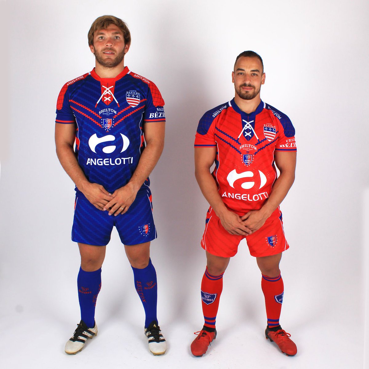 ASBHOfficiel's tweet photo. Les tenues @ShiltonFrance pour l'ASBH saison 2018/2019 ! Du vintage, une matière novatrice, un logo brodé et les couleurs typiques rouge et bleu ! 😍🔴🔵 #AquiEsBesiers #LaventureContinue #EnRoutePour20182019 #RougeetBleu #ASBH #Rugby #PROD2 https://t.co/hWltrg4AVD