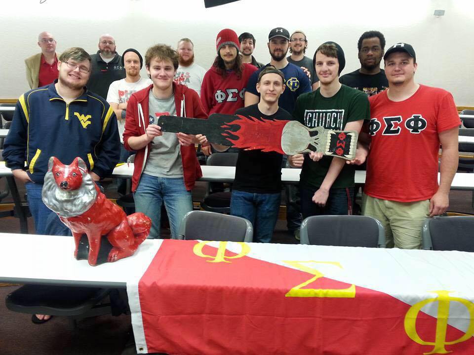 FollowMeToCU's tweet image. there is a home for YOU! Find out more about Greek Life and other student organizations at CU here: concord.edu/student-life