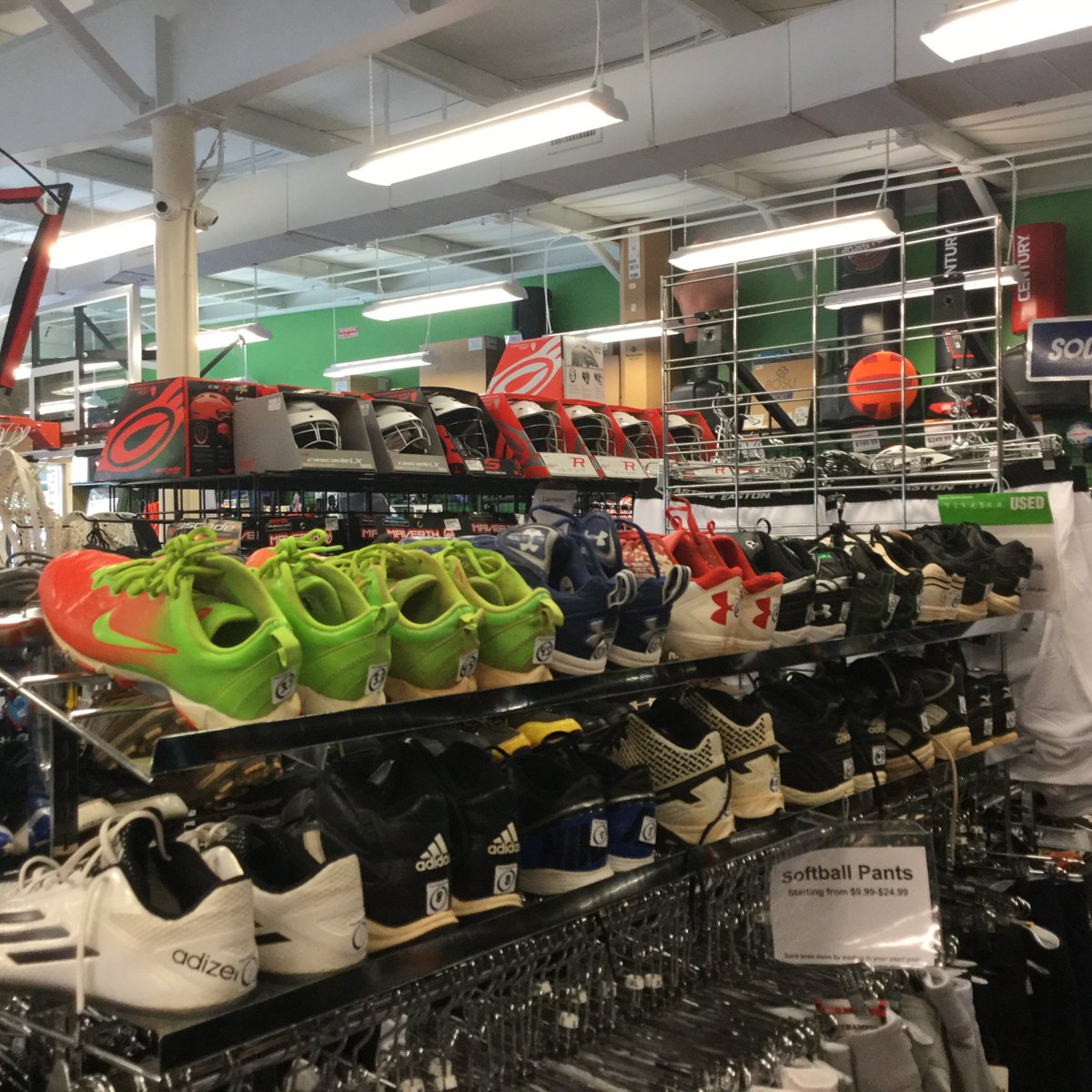 play it again sports baseball cleats