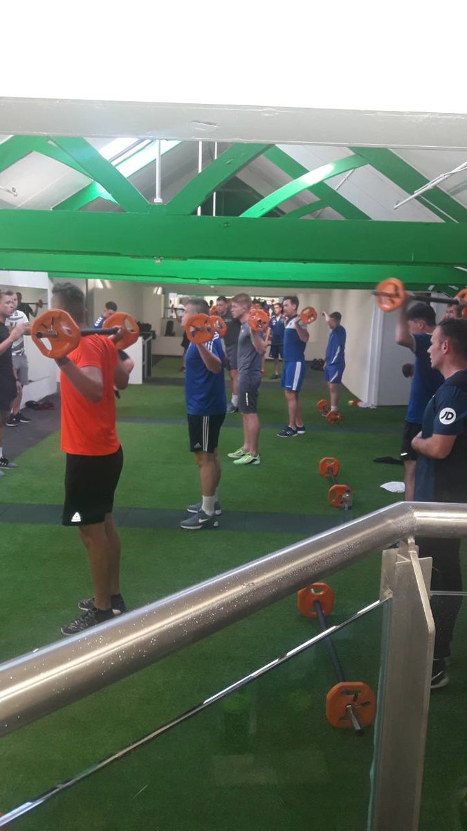 LiffeyWanderers's tweet photo. Big thanks to @feelfitgymsltd for tonight's session for the lads, top quality gym and training session.

Super facilities you's have over there https://t.co/qYZICBeWLw