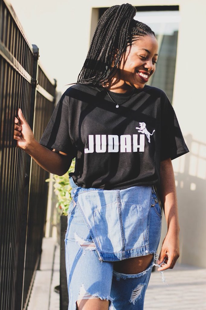 MiraNmeri's tweet photo. https://t.co/WNrNankHJj 
IG: @ MyJesusPeace
Apparel for the Kingdom. 
Order soon! Be on the lookout for me products 👀🙏🏾 https://t.co/lutxn0yjLS