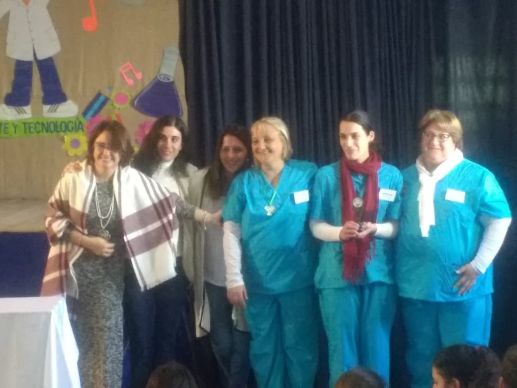 15Alberti's tweet photo. Finalizando nuestra Feria Distrital de Educación, Artes, Ciencias y Tecnología 2018... GRACIAS A TODOS!!! 👏 https://t.co/xuOaCKO9tq