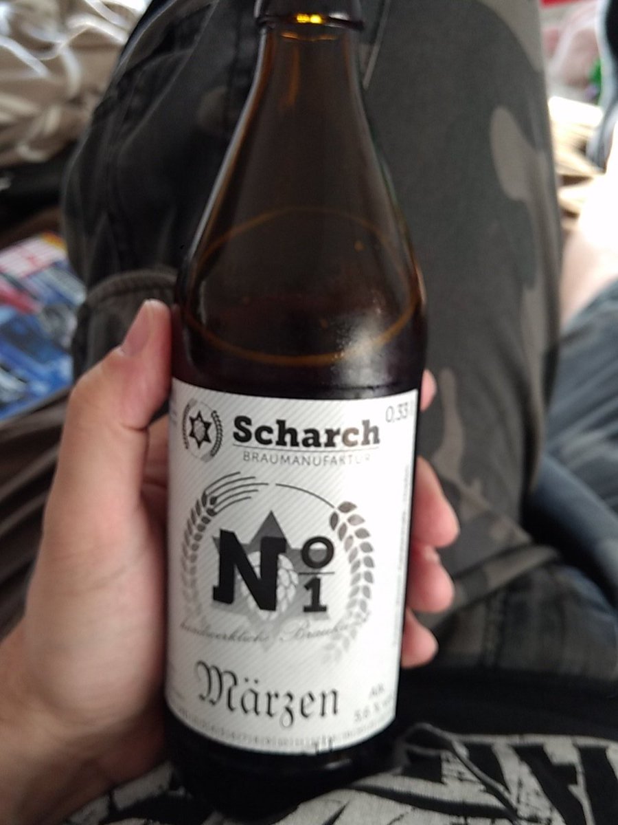 uebeltaeter_b's tweet photo. #Prost #Fump #Scharch https://t.co/0oCHVdqw6B
