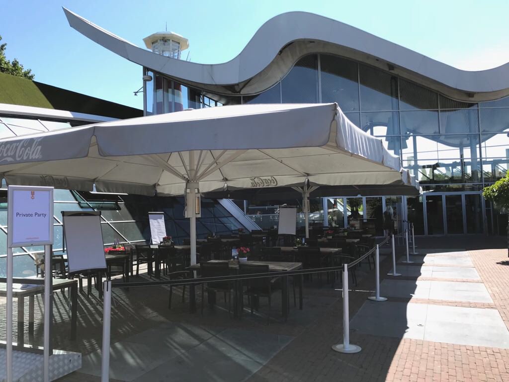 MadurodamEvents's tweet photo. Ons terras als subzaal voor ANWB vandaag #terras  #eventmoment #zomer #MadurodamEvents https://t.co/bi5Pg7oZuc