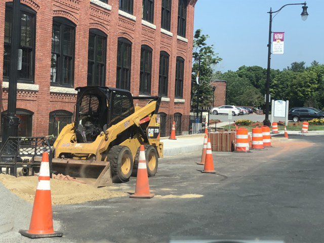 north_andover's tweet photo. #NAprojects Wondering what is happening at the intersection of High St, Water St, and Elm St? It is part of an improvement project funded by the Capital Improvement Plan. https://t.co/BLiedPQngA https://t.co/WdGWtT5pbM