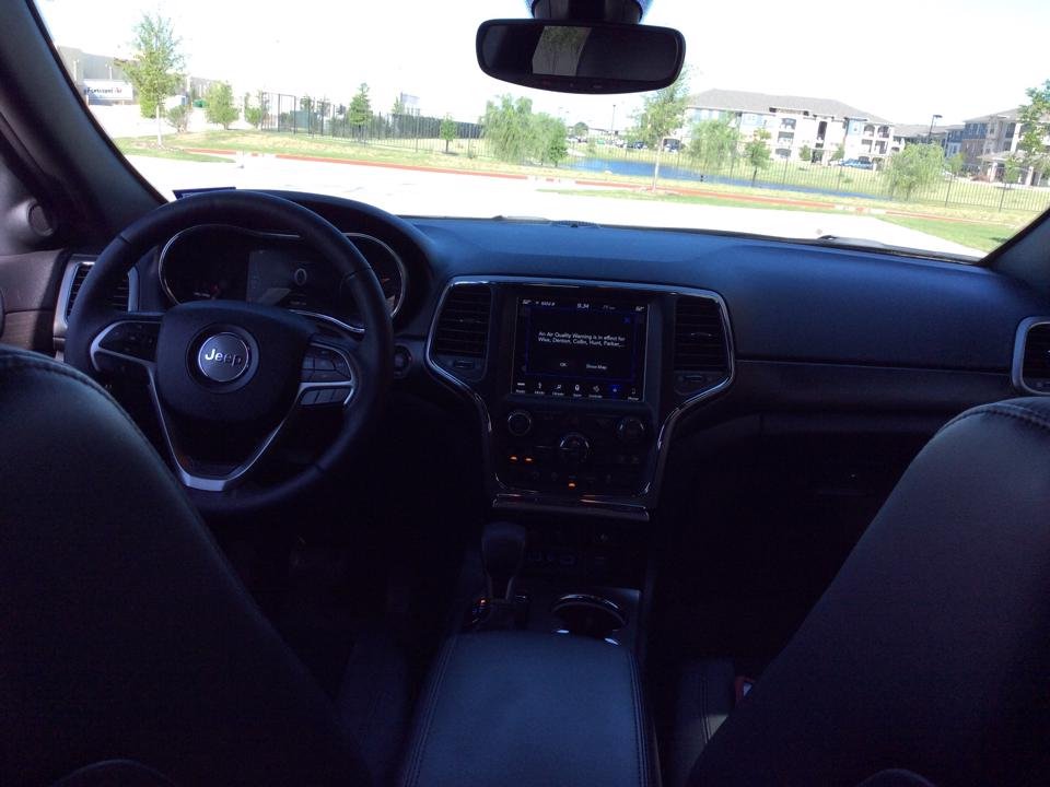 CarableUS's tweet photo. New #usedcar in #DFW ! Check out this beautiful #2018 #jeep Grand Cherokee on @CarableUS . New and low mileage. #buynow and #save $825 compared to #dealer retail. Click on link below to see full @FirestoneAuto inspection report and @CarfaxReports .

https://t.co/0nHPSZisxY https://t.co/DusmkdCCTZ