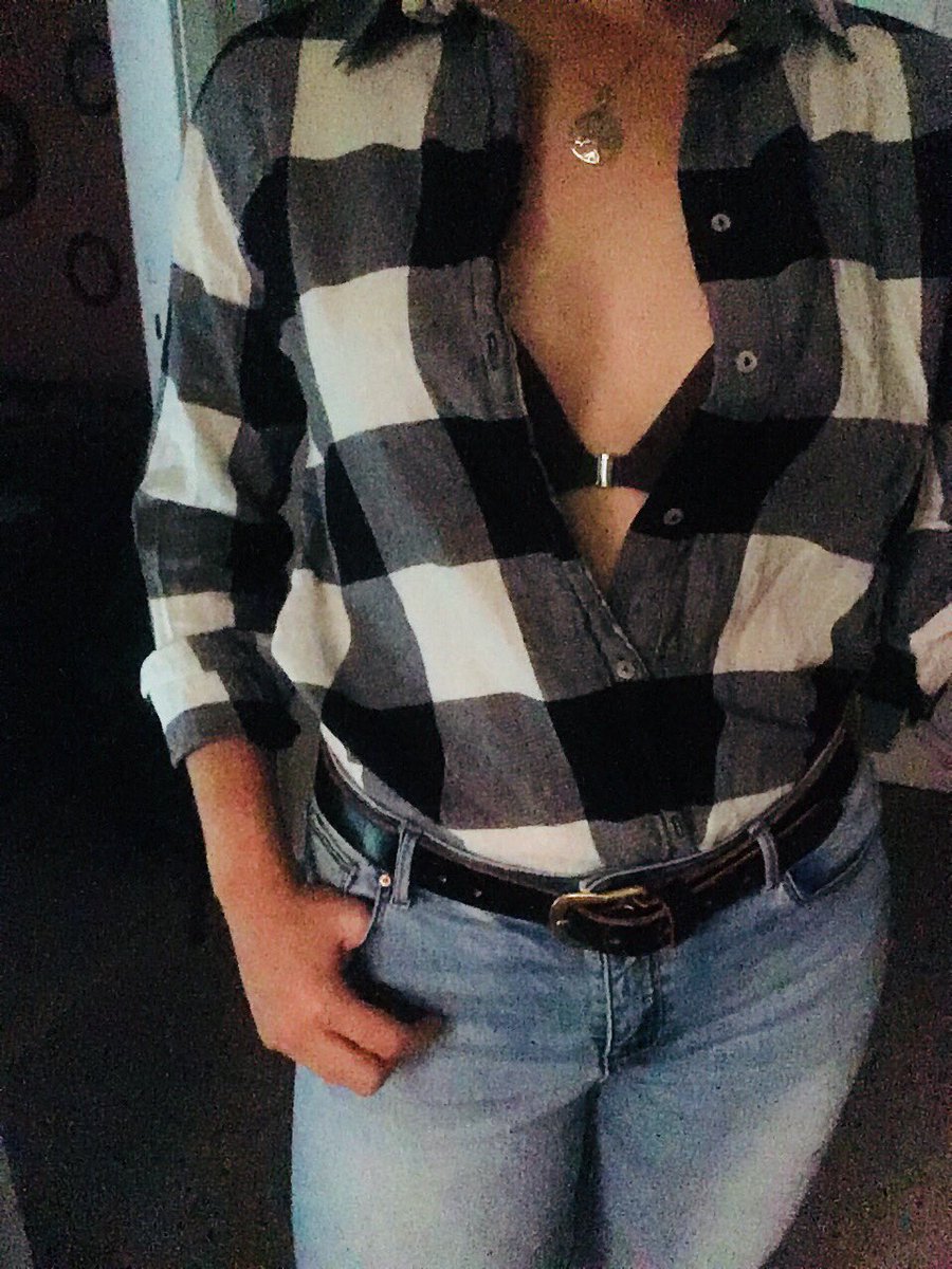 puffandruffle's tweet photo. I tried. I like this trend 🏳️‍🌈👀 https://t.co/5yE8D0qd21
