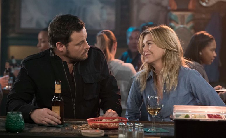 GreysABC's tweet photo. "Because you're my person" #TrueFriendshipIn4Words #GreysAnatomy https://t.co/YMMR4sD4Qc