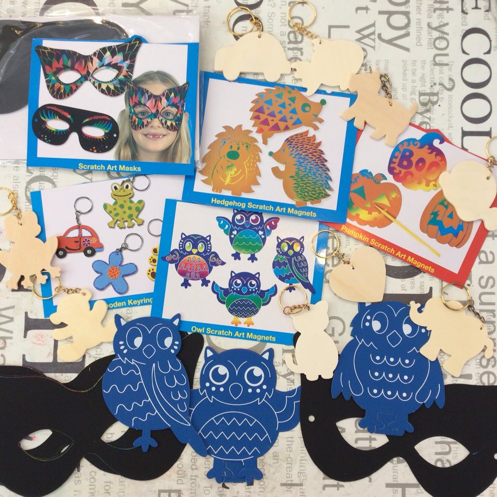 CopperLeafCraft's tweet photo. Foam clay! Decopatch! Scratch Art!Taking bookings now for family crafting activities @MeashamLibrary on Fri 3rd &amp; Sat 4th Aug 10am-1pm. £4.75 per activity. Refreshments &amp; biscuits £1 Book through Facebook &amp; Eventbrite #Leicestershirehour https://t.co/XOFLmIXWXM https://t.co/cQ444FZBq5