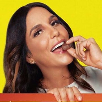 ivetenews's tweet photo. Fotos da nova campanha do Chocolates Brasil Cacau, que também é detentora da marca Kopenhagen. Como garota-propaganda, @ivetesangalo vai estrear em todas as campanhas da companhia ao longo do ano. https://t.co/kn0iw8hVG3