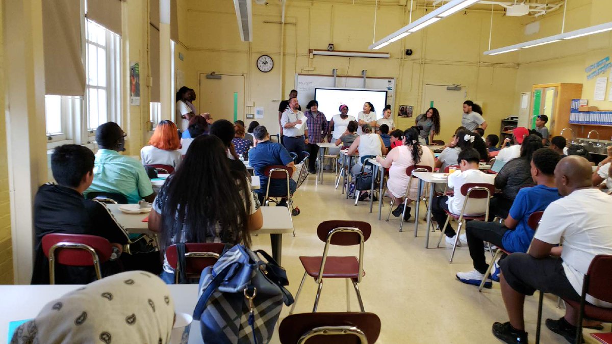 aupebrooklyn's tweet photo. Summer Bridge New Parent Orientation "Reclaim Your Time" #bridgetosuccess #aupefirst https://t.co/PdBbAj10Uu