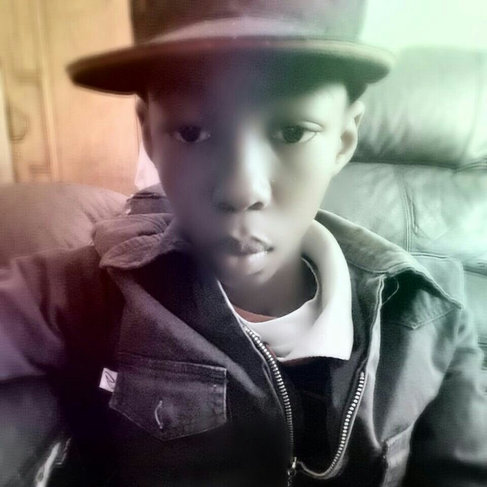 ListonLosie's tweet photo. #NewProfilePic https://t.co/MZukurx50D